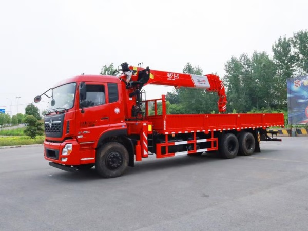 國六東風(fēng)天龍后八輪隨車吊,長興12噸5節(jié)直臂吊機(jī)